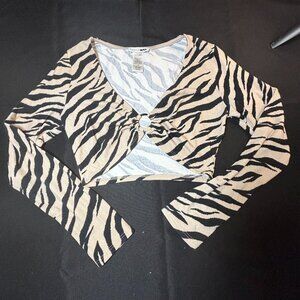 Fashion Nova Long Sleeve Zebra Print Crop Top-Small
